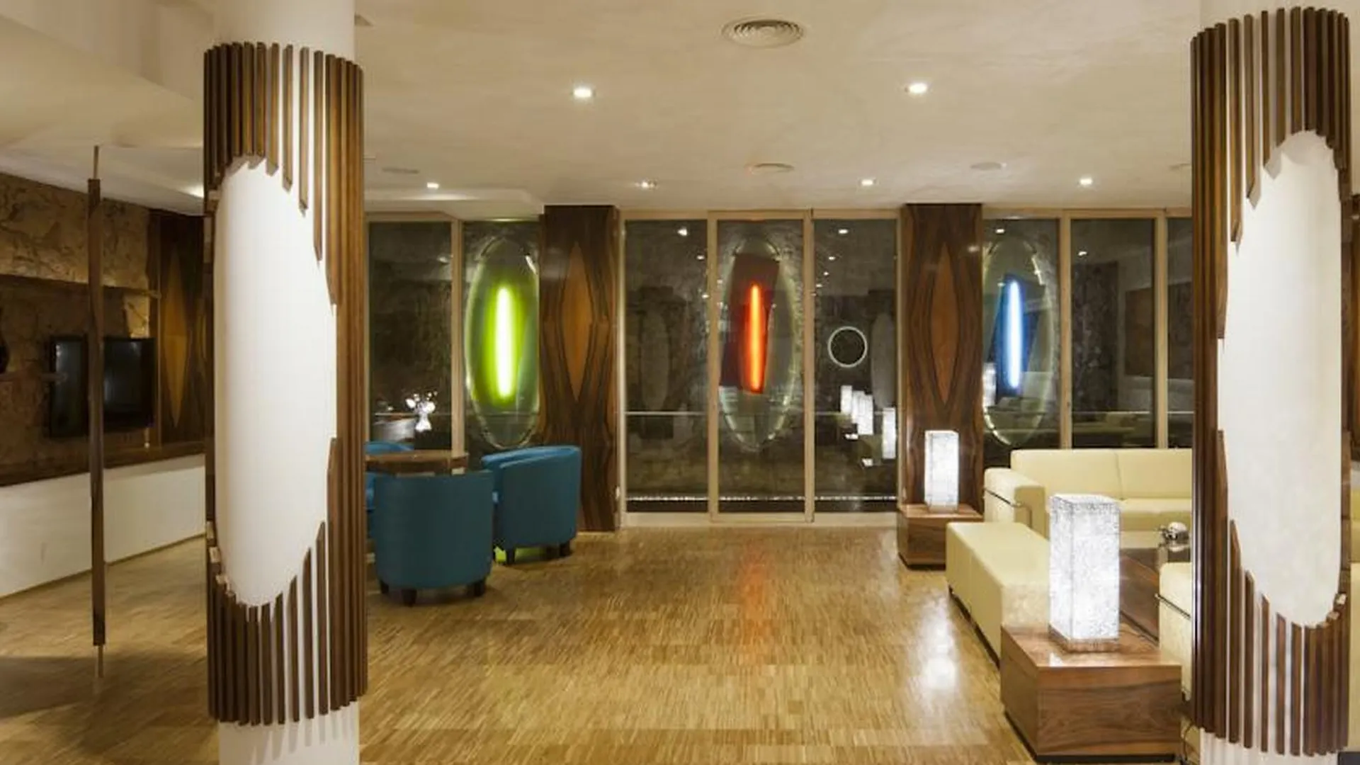 Ako Suite Hotel Барселона