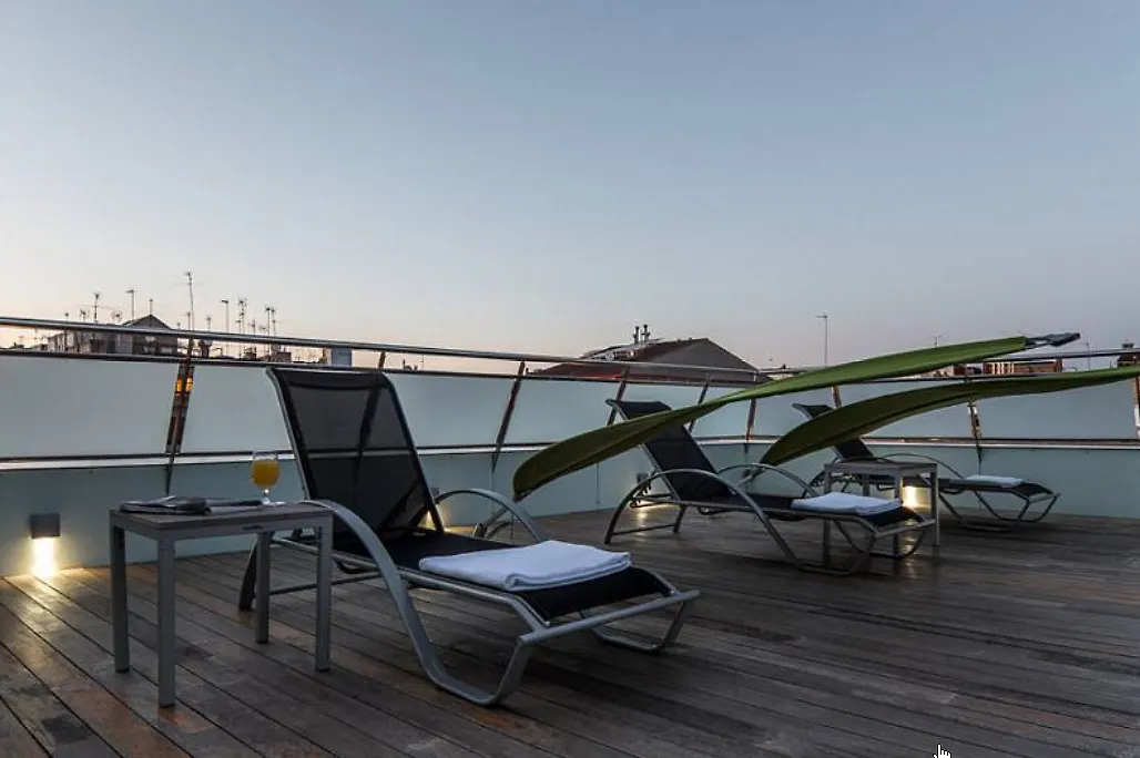 Ako Suite Hotel Barcelona 4*,
