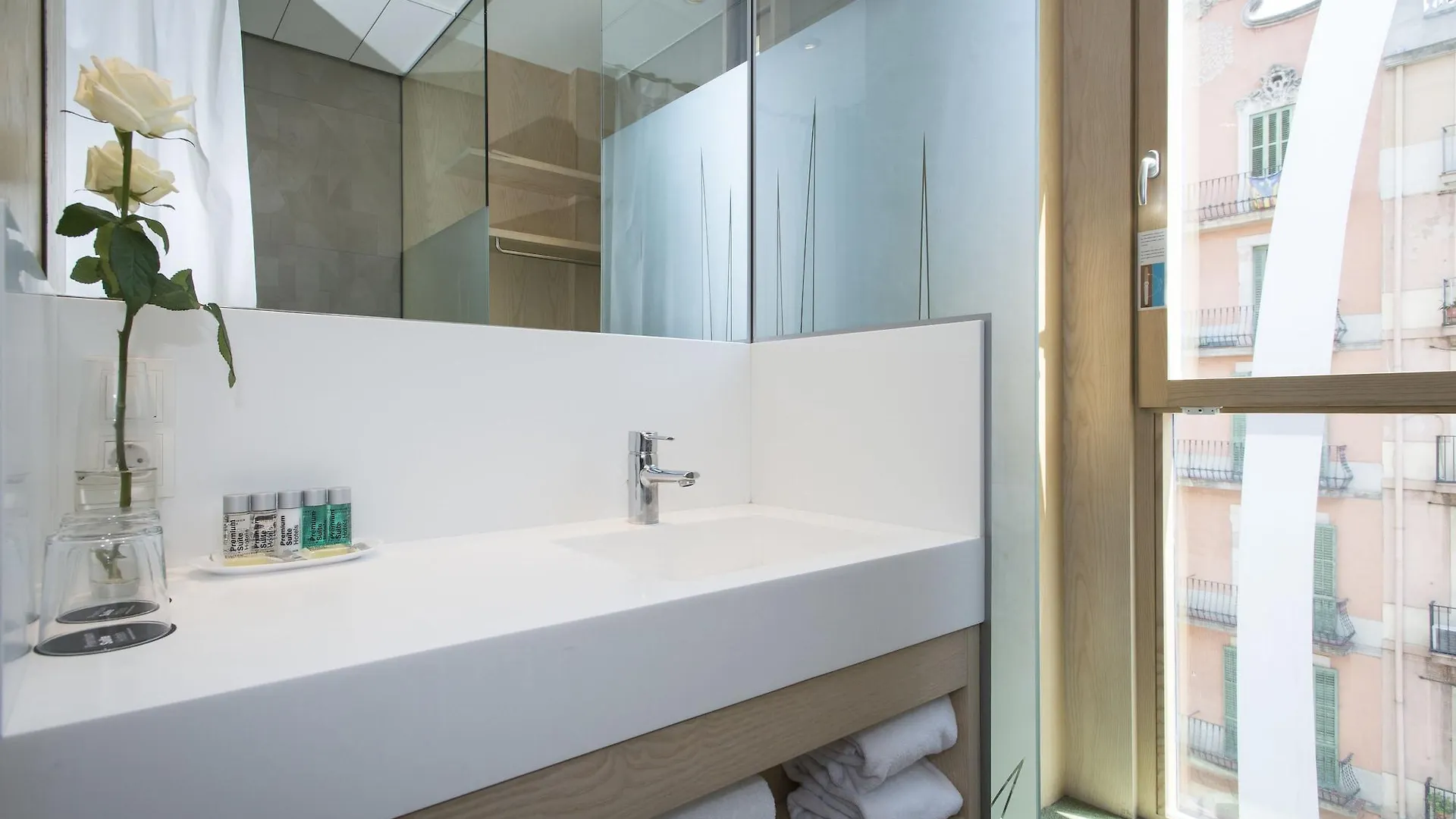 ****  Ako Suite Hotel Barcelona Spain