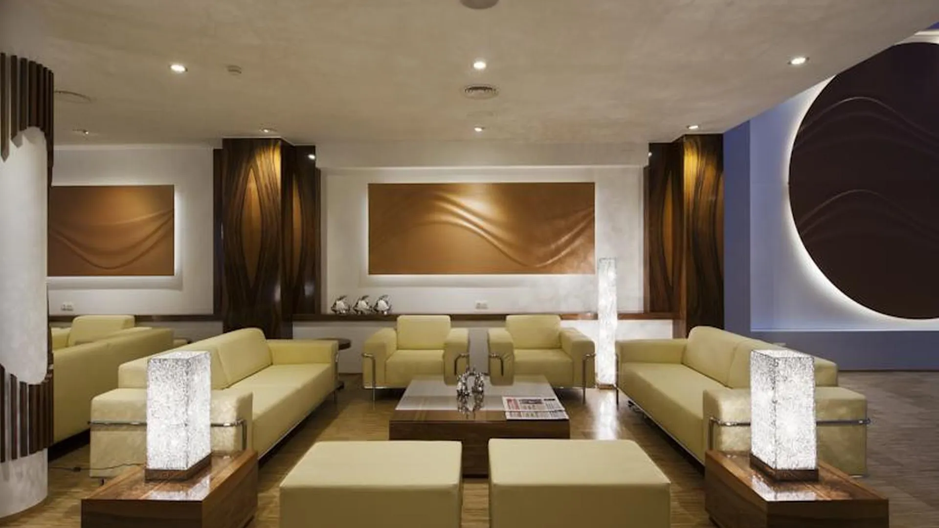 Ako Suite Hotel Barcelona 4*,  Spanje